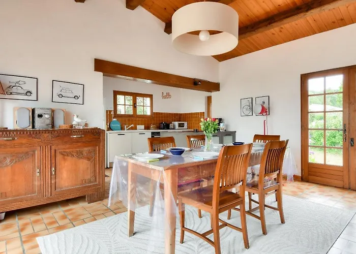 Maison Pour 7 - 400 M De La De La Clere 诺亚芒提亚